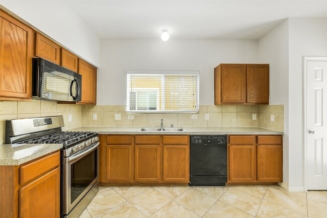 Building Photo - 20614 Sycamore Crest Ln