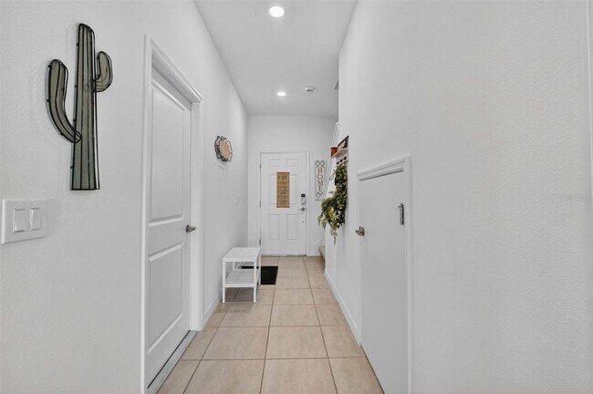 Foto del edificio - 3607 Main Hbr Dr