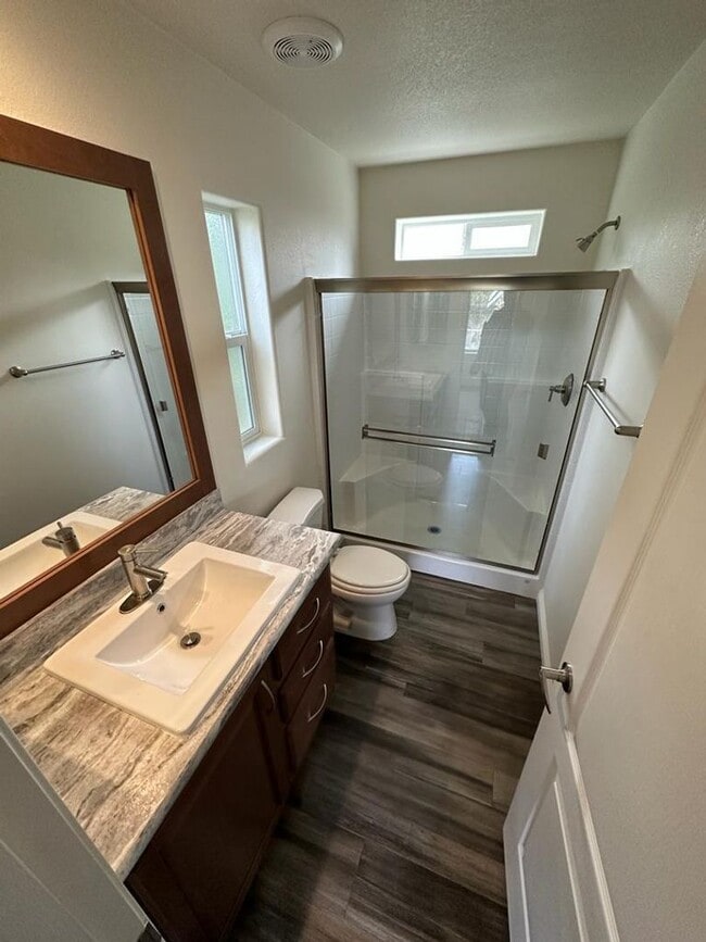 Building Photo - 3 Bedroom 2 BA Manufactured Home