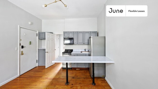 Building Photo - 885 9th Avenue