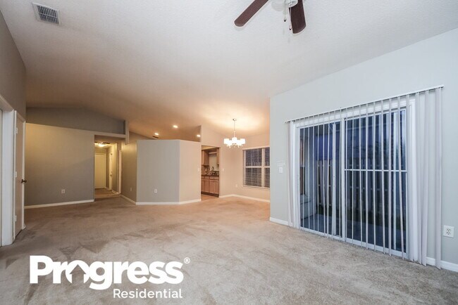 Building Photo - 1216 Heather Lake Dr