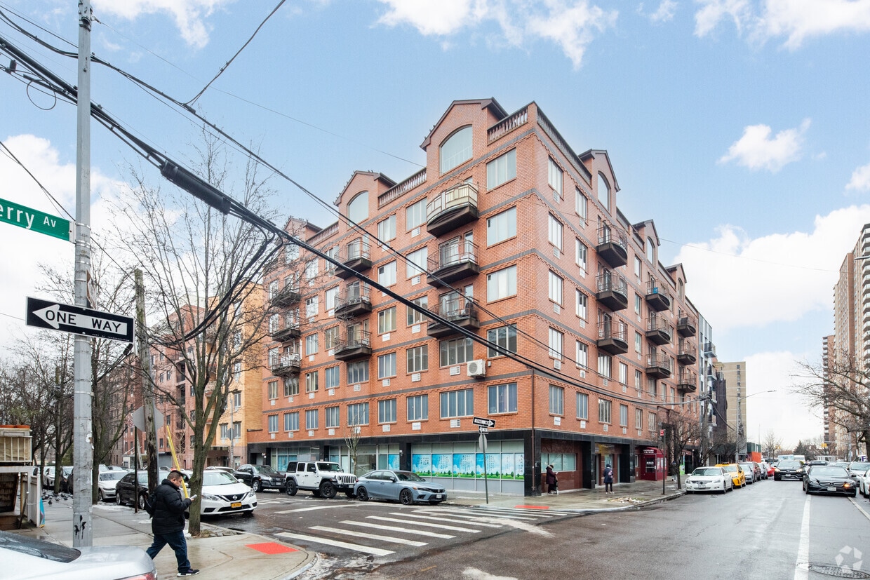 14032 Cherry Ave, Flushing, NY 11355 Apartments in Flushing, NY