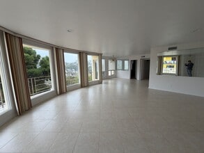 Building Photo - 3013 Horton Ave