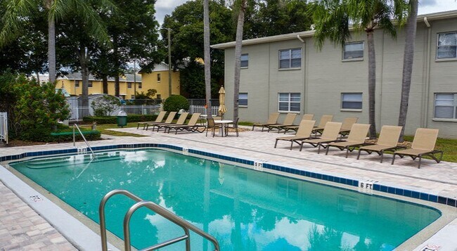 Park House Apartments - Saint Petersburg, FL | Apartments.com