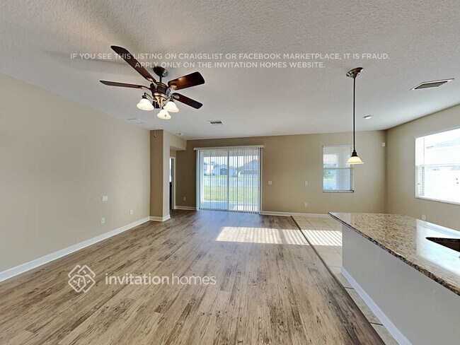 Foto del edificio - 11430 Flora Springs Dr
