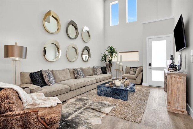 Building Photo - 2209 Padron Pl