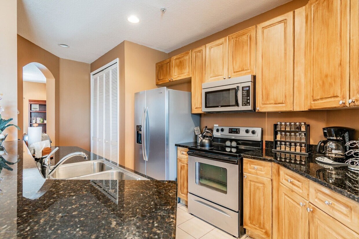 Great 2/2 condo in gated Palencia! House Rental in St. Augustine, FL