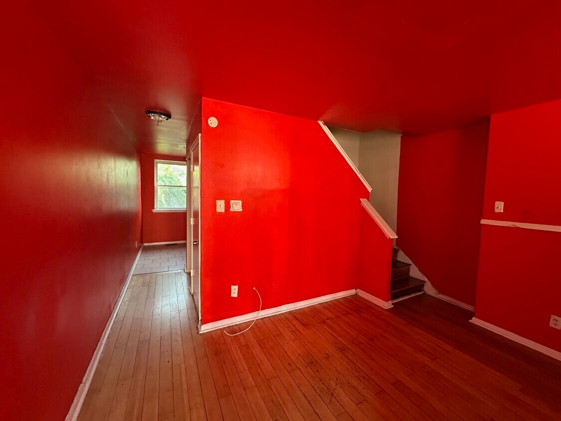 Foto principal - 5829 Wakefield St