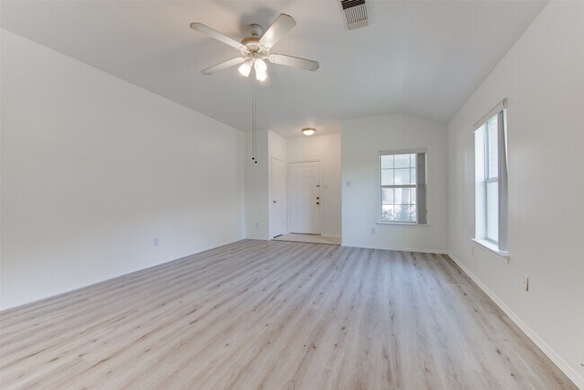 Building Photo - 5918 Laramie River Ct