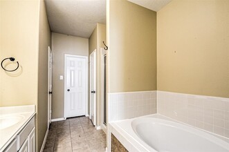 Building Photo - 4634 Arbor Ln