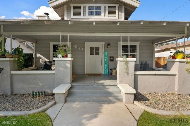 Building Photo - 2 br, 2 bath House - 2500 Sunset Ave