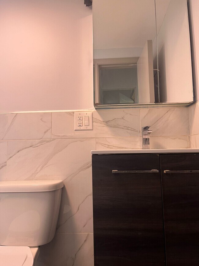 Foto del edificio - 66 Broadway