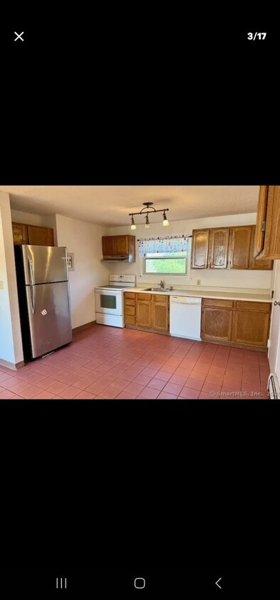 Photo - 482 Oak Ave (Cheshire, CT)
