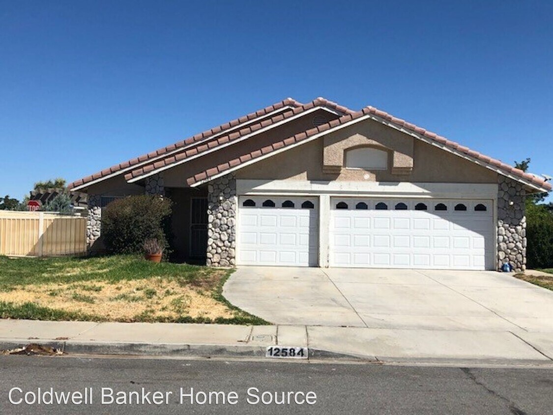 Primary Photo - 3 br, 2 bath House - 12584 El Dorado Pl.
