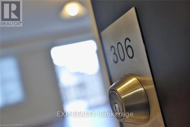 Photo du bâtiment - 2339 Sawgrass Dr