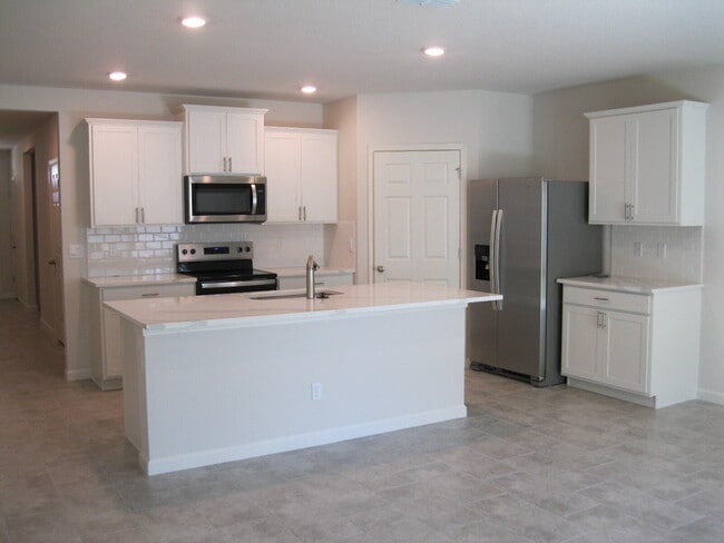 Foto del edificio - 476 Seafoam Cir