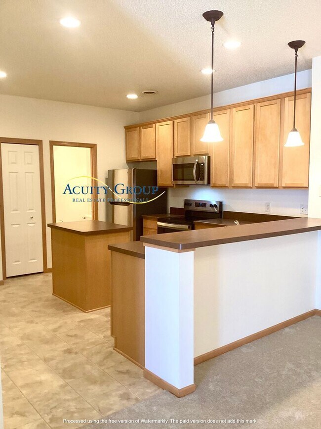 Foto del edificio - 2BR, 1 1/2 BA Townhome