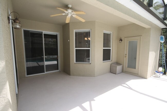 Foto del edificio - BEAUTIFUL 4 Bedroom 2 Bath Pool Home in Or...