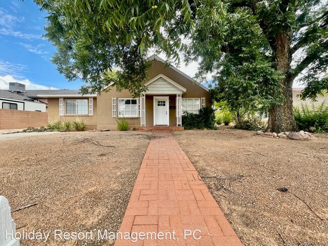 Building Photo - 2 br, 2 bath House - 130 West 200 South