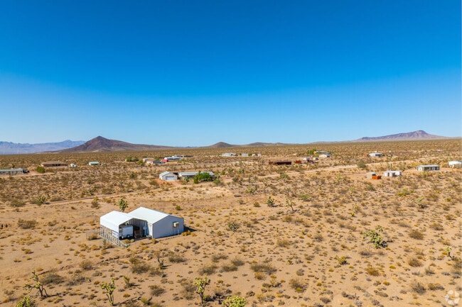 Mountains stretch behind houses in Bullhead City.