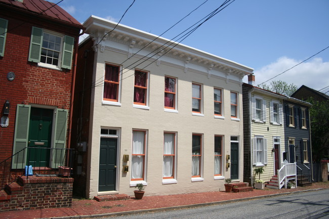 52 Cornhill Street - 52 Cornhill St