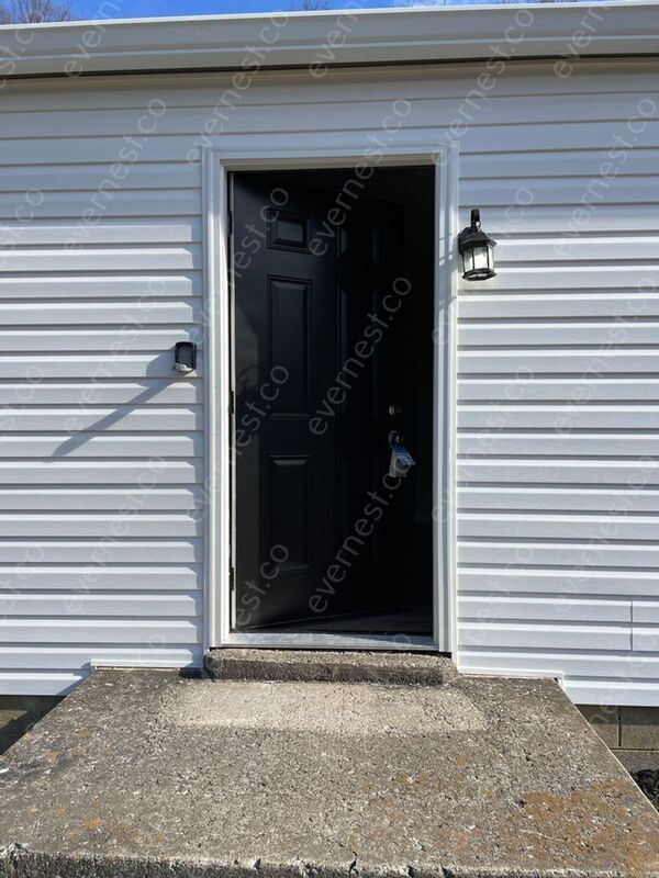 Building Photo - 132 Lanewood Ct