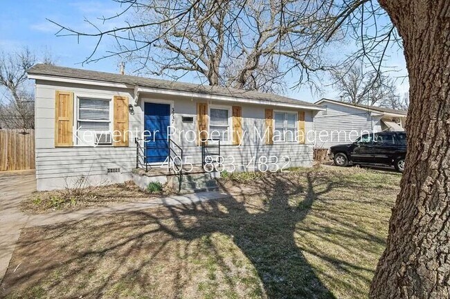 Foto del edificio - 3937 SW 27th Pl