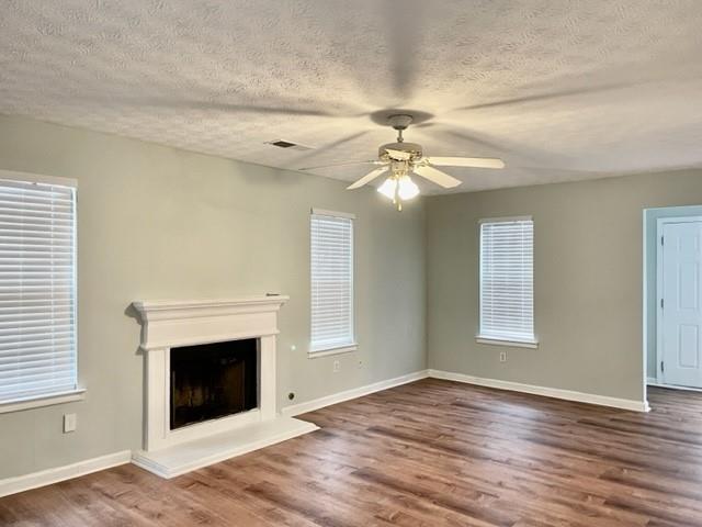 Building Photo - 3377 English Oaks Dr NW