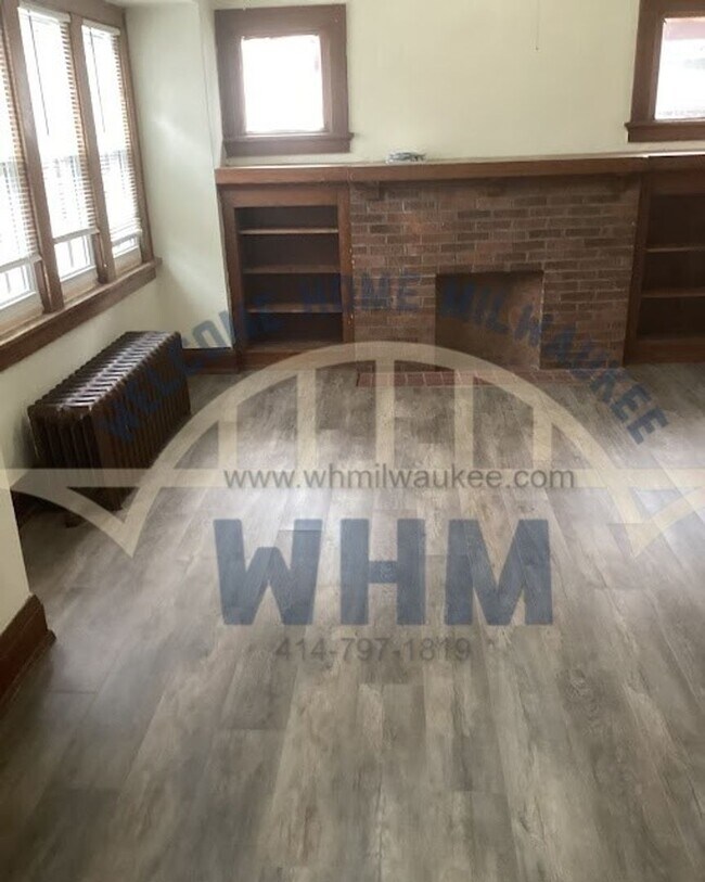 Foto del edificio - OPEN HOUSE: Sunday at Noon*  COMING SOON W...