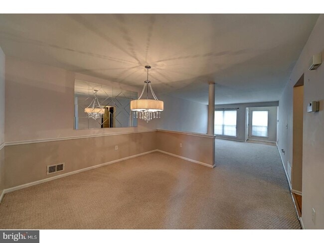 Building Photo - 406 Pebble Creek Ct
