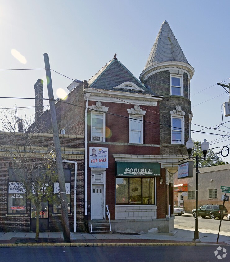 Foto principal - 299 New Brunswick Ave