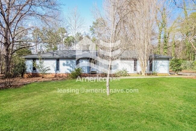 Building Photo - 111 Glenwood Dr