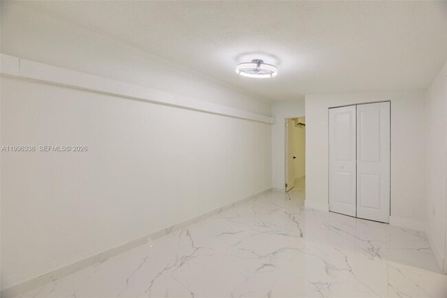 Building Photo - 20201 SW 117th Ct