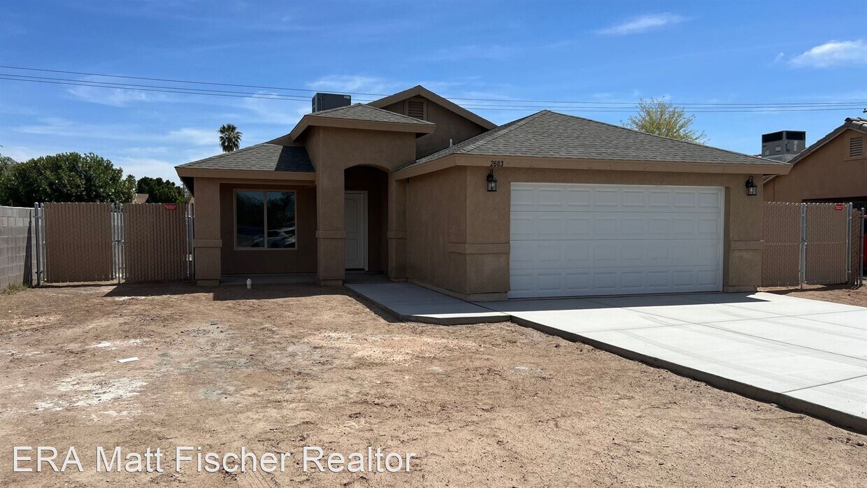 3 br, 2 bath House 2603 S 18TH DR House Rental in Yuma, AZ