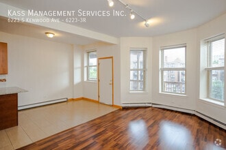 Building Photo - 6223 S Kenwood Ave