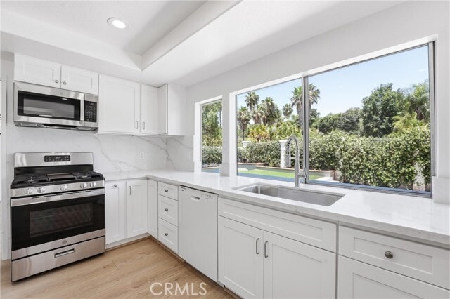 Foto del edificio - 845 Woodcrest Ave
