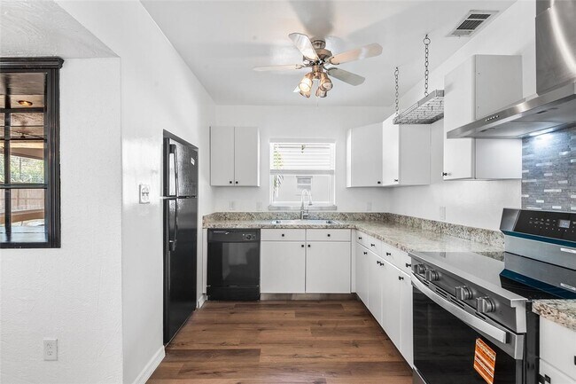 Foto del edificio - Gulfport Home for Rent