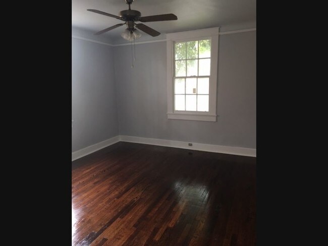 Building Photo - 3418 Bauvais St