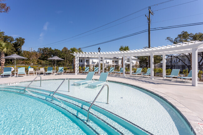 Piscina - Beaumont Oaks at Porters Neck Apartments &...