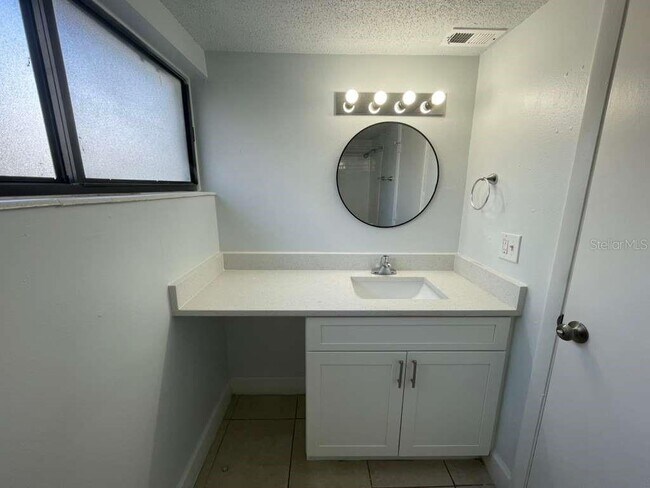 Foto del edificio - 1108 Bartow Rd