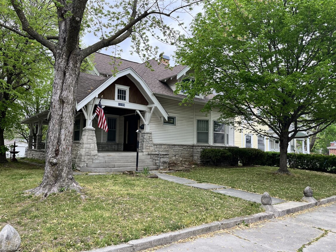 Primary Photo - 3 br, 1.5 bath House - 1109 S Main St