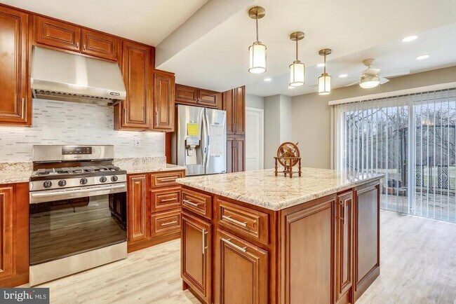 Building Photo - 3372 Tanterra Cir