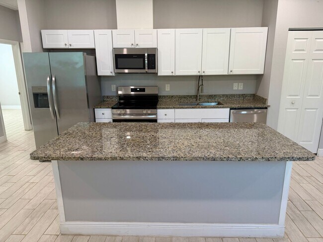 Foto del edificio - 2812 N 75th St