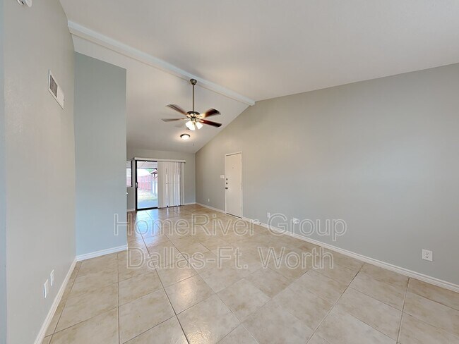 Foto del edificio - 2806 Poplar Trail