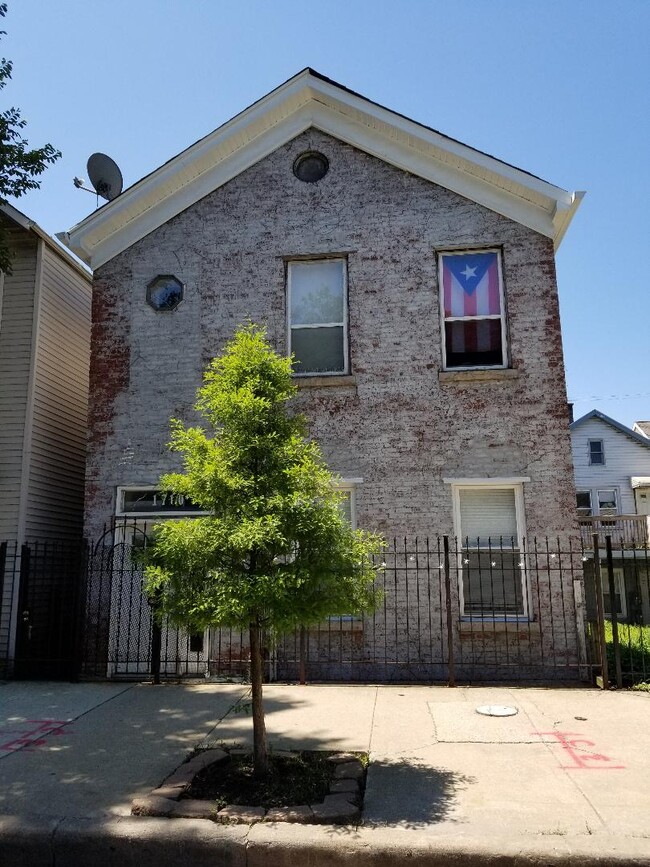 Foto del edificio - 1710 S Union Ave