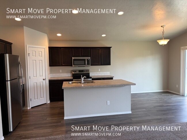 Foto del edificio - 3440 N W 12th Ave