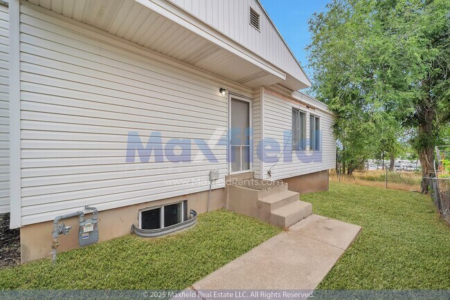 Foto del edificio - Sandy - 3BD - 1 BTH 1 Carport - Salt Lake ...