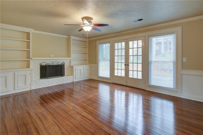Building Photo - 2097 Old Forge Way