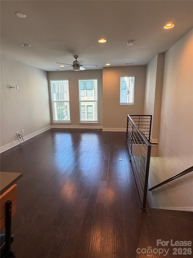 Building Photo - 1739 Cannon View Ln