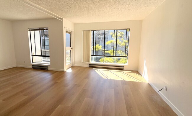 Building Photo - 1 Captain Dr